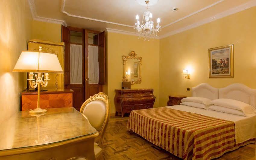 Hotel Mariano Iv Palace 4*